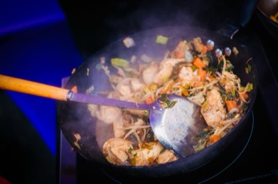 7-Step Guide to Fiery Xiang Guo: Elevate Your Dinner