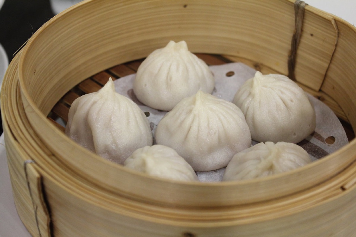 Dim sum steam basket with multiple steamed buns