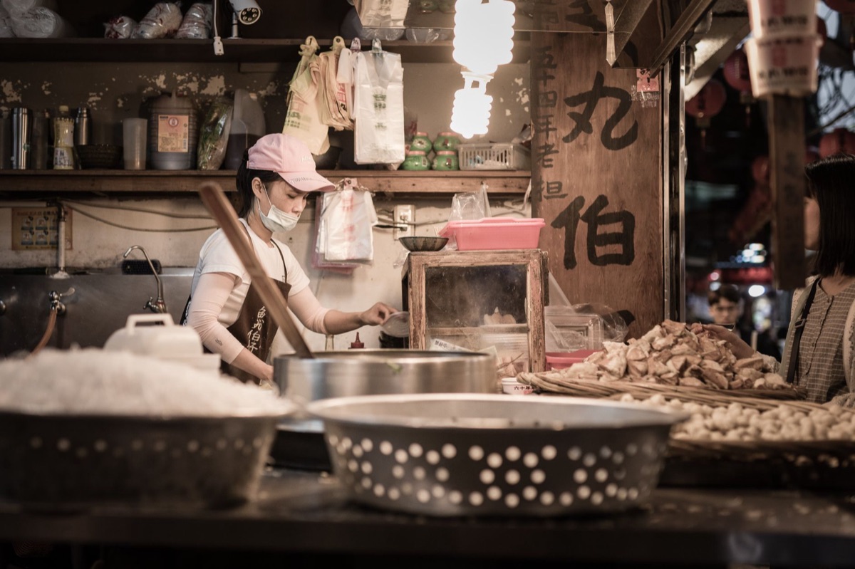 Doushao Mian preparation in a Chinese kitchen