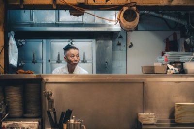 Cozimento Lento Chinês: A Arte do Vapor e do Ensopado Profundo