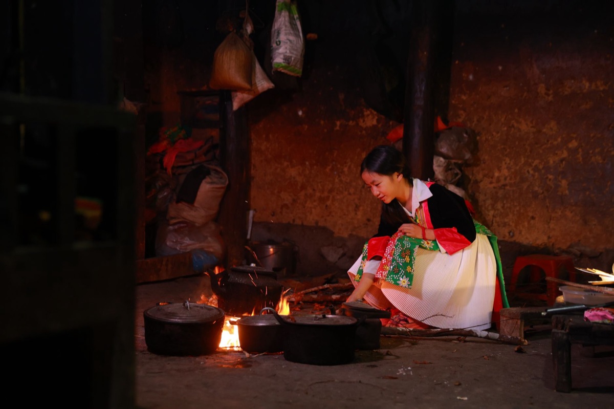 Ethnic minority food preparation in China