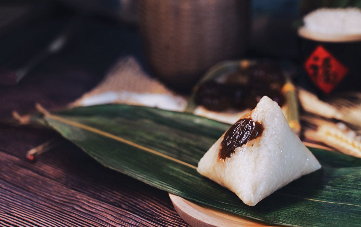 Historical rice cake in Korean and Chinese cuisine