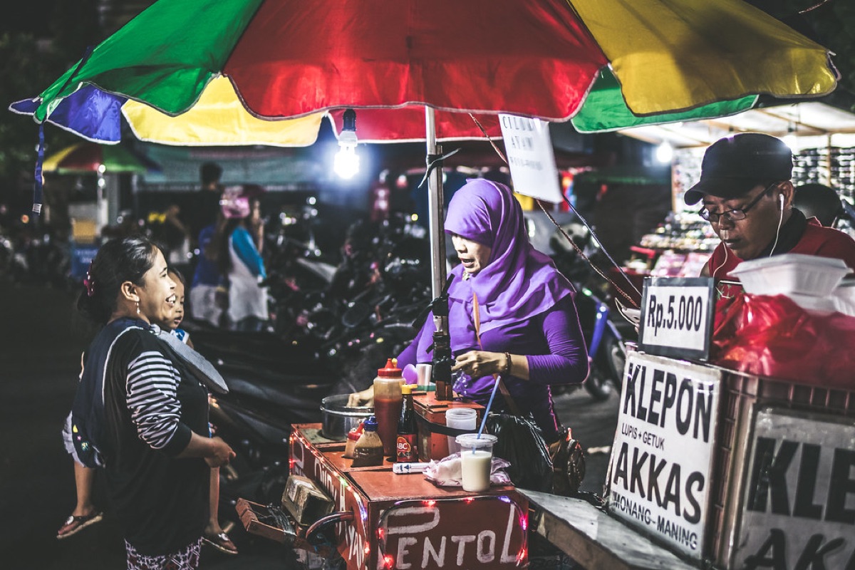 Chinese street food vendor in market