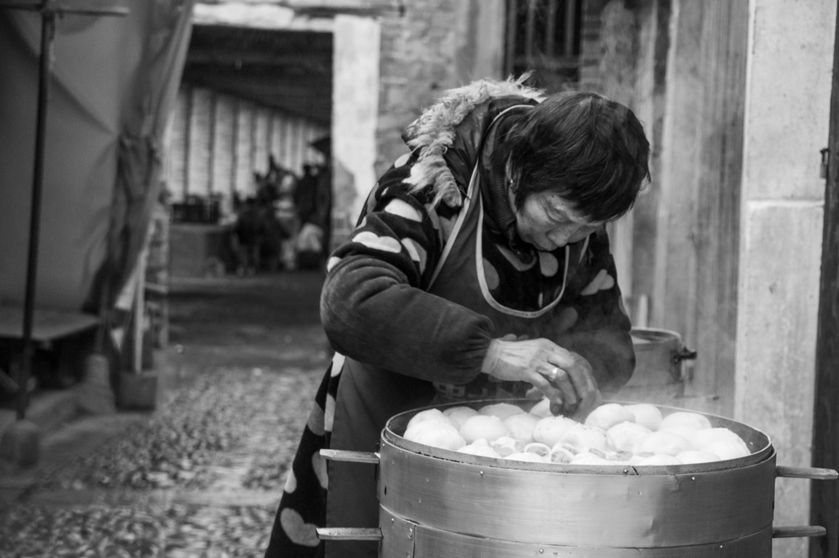 traditioneel eten van een Chinese minoriteit