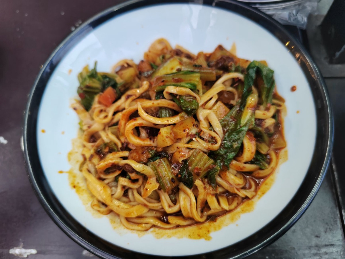 noodle pot cooking setup